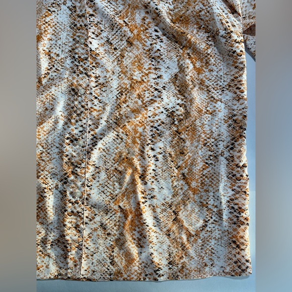 NEW Plus Size 2X Calvin Klein Women's Snakeskin Tunic Roll Tab Sleeve Blouse $85 - Picture 4 of 9